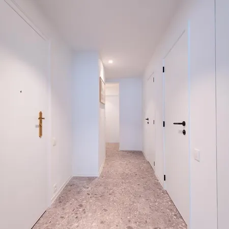 Maison Hermes - Luxury Design With Free Private Parking Apartment Ostend
